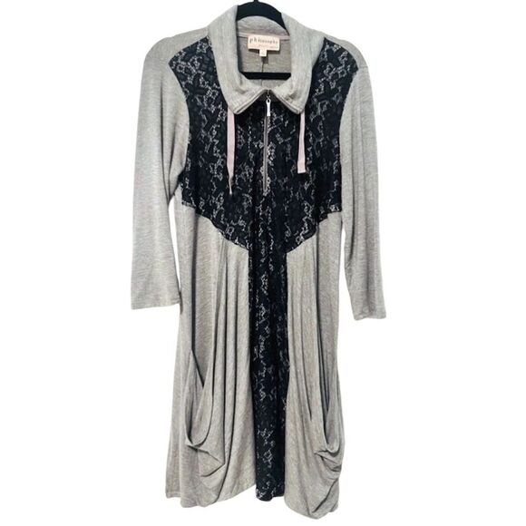 Philosophy Gray Sweater Dress Black Lace Front Pockets Women’s Large - Picture 2 of 9